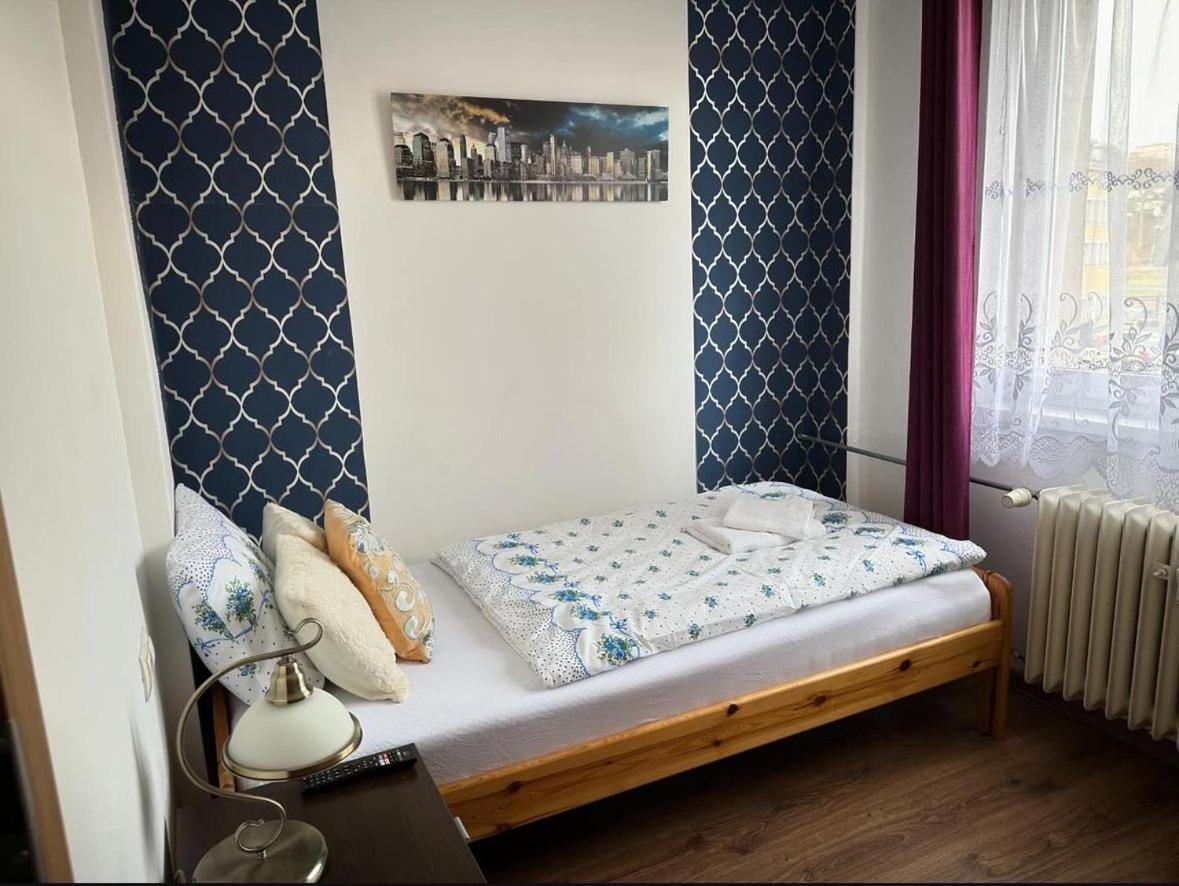 Apartmán se 3 ložnicemi - Karlovy Vary centrum Exteriér fotografie